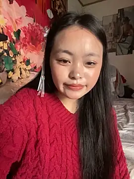 Julia-Elsa online show from 8, 10, 2025