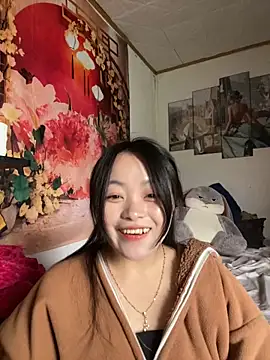 Julia-Elsa online show from 22, 10, 2025