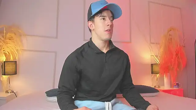 MaxCooper1 online show from 27, 10, 2025