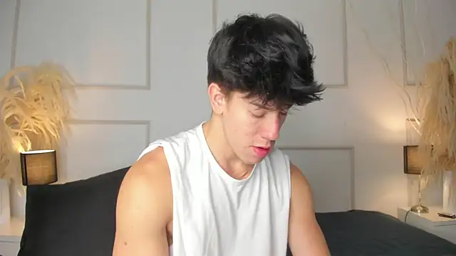 MaxCooper1 online show from 28, 10, 2025