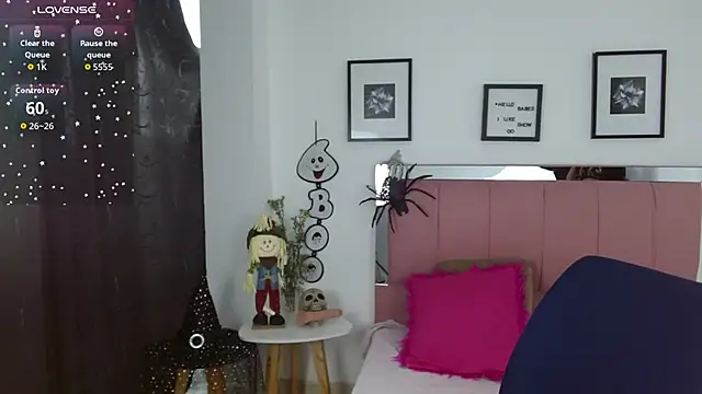 Lele F w online show from 7, 10, 2025