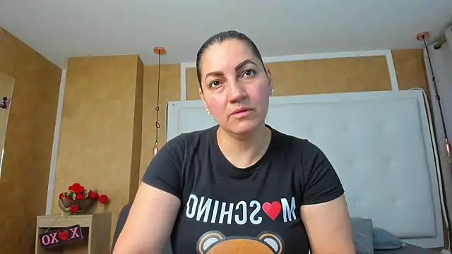 Snapshot of Heidy_milf chatting on 26, 6, 2026 Heidy milf online show from 26, 6, 2026