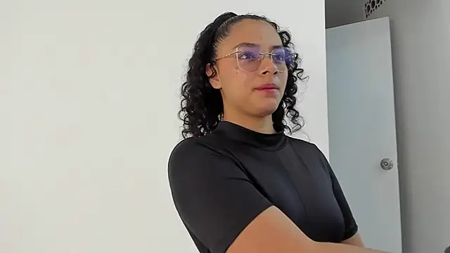 Snapshot of Angellit_Afrodita_ chatting on 17, 10, 2025 Angellit Afrodita online show from 17, 10, 2025