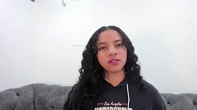 Snapshot of Angellit_Afrodita_ chatting on 21, 11, 2025 Angellit Afrodita online show from 21, 11, 2025