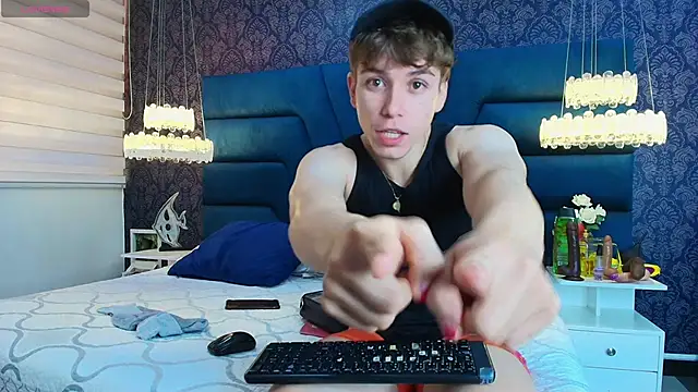 TaylerWhite online show from 9, 1, 2026