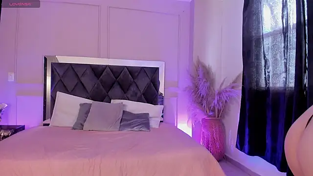 sweet tamara  online show from 25, 10, 2025