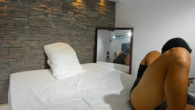 Anker Colin online show from 27, 10, 2025