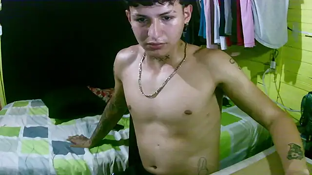 Snapshot of Ebebyjuan chatting on 9, 4, 2026 Ebebyjuan online show from 9, 4, 2026