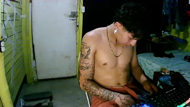 Snapshot of Ebebyjuan chatting on 20, 5, 2026 Ebebyjuan online show from 20, 5, 2026