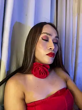 Snapshot of RomanticPearlTS chatting on 28, 4, 2026 RomanticPearlTS online show from 28, 4, 2026