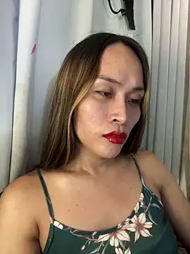 Snapshot of RomanticPearlTS chatting on 21, 5, 2026 RomanticPearlTS online show from 21, 5, 2026