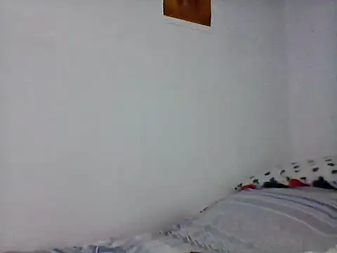 nhayasquirt online show from 9, 10, 2025