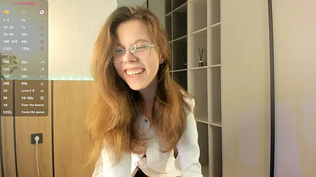 Xonalenei online show from 17, 11, 2025