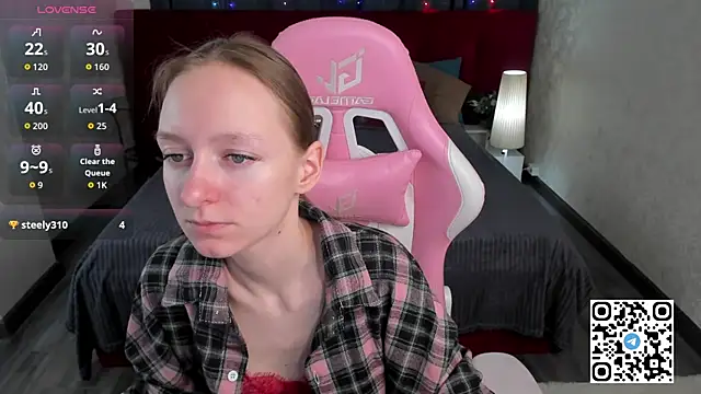 Mia E1fie online show from 4, 2, 2026