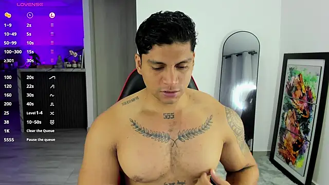 Nicolasmontoya16 online show from 18, 10, 2025