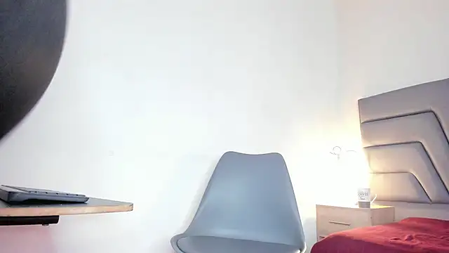 Maia 520 online show from 5, 1, 2026