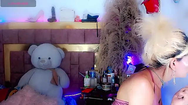 ravenous charmer online show from 9, 3, 2026