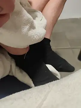 parejita888 online show from 4, 2, 2026