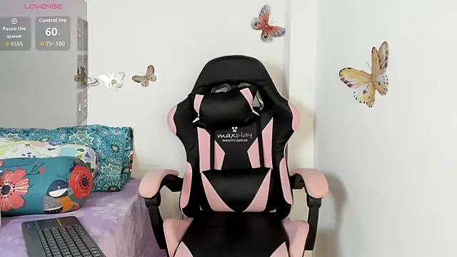 mari-ross online show from 2, 11, 2025