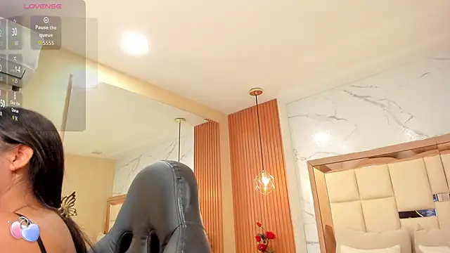 Snapshot of julieta_rosee chatting on 20, 11, 2025 julieta rosee online show from 20, 11, 2025