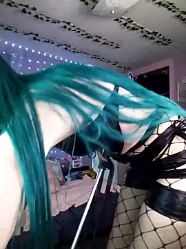 Snapshot of Purple2StayThnxx chatting on 23, 4, 2026 Purple2StayThnxx online show from 23, 4, 2026