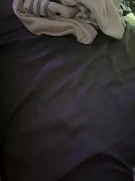 naughtycoupl98 online show from 24, 3, 2026