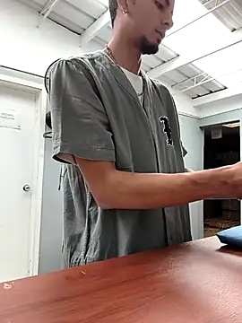 Exlifer online show from 20, 4, 2026