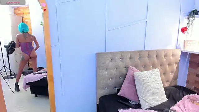 milavega  online show from 18, 4, 2026