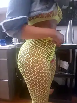 Caramel Lights online show from 6, 2, 2026