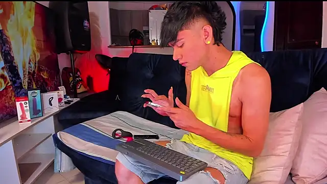 Steven baby69 online show from 13, 9, 2025