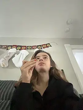 SeccySerena online show from 14, 12, 2025