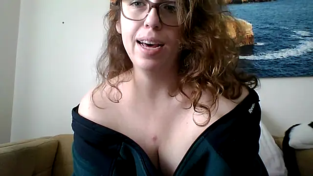 Snapshot of sweetsocalgirl chatting on 15, 3, 2026 sweetsocalgirl online show from 15, 3, 2026