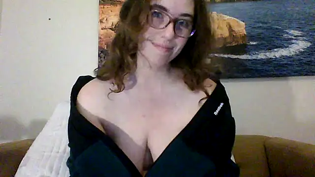 sweetsocalgirl online show from 20, 3, 2026
