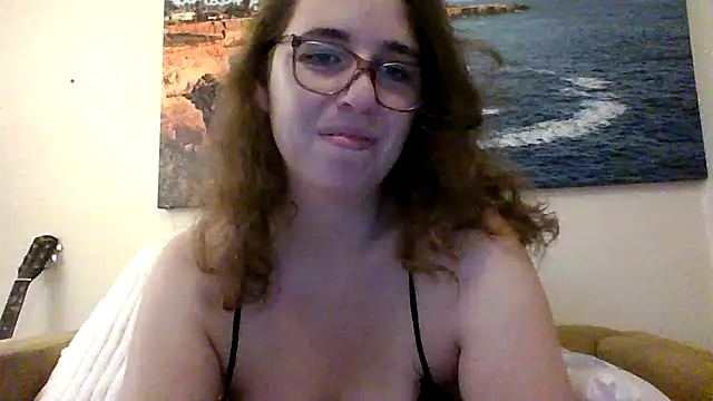 Snapshot of sweetsocalgirl chatting on 21, 5, 2026 sweetsocalgirl online show from 21, 5, 2026