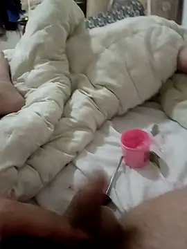 qwenqq online show from 25, 10, 2025