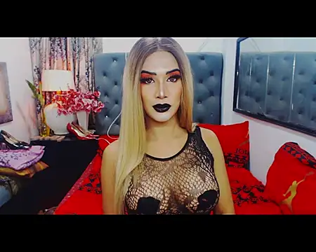 Snapshot of Mistress4fun chatting on 31, 3, 2026 Mistress4fun online show from 31, 3, 2026