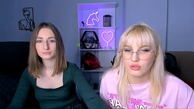 eva smiith  online show from 6, 11, 2025