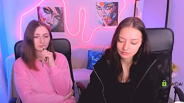 eva smiith  online show from 2, 2, 2026