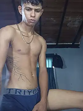Snapshot of God_Eros_23cm chatting on 14, 5, 2026 God Eros 23cm online show from 14, 5, 2026