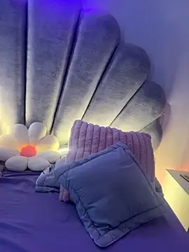 emma-conti2 online show from 3, 12, 2025