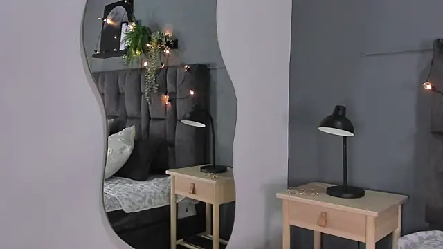 RiriiBrunette   online show from 17, 9, 2025