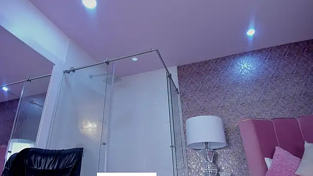 amber sparkle online show from 8, 6, 2026