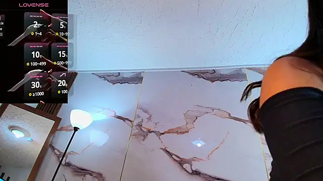 AlyaThompson online show from 14, 12, 2025