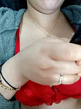 Queen-15 online show from 15, 12, 2025