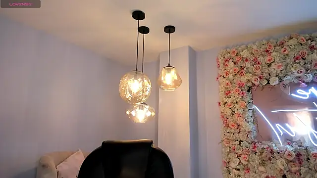 Snapshot of AgathaKondo_ chatting on 9, 2, 2026 AgathaKondo online show from 9, 2, 2026