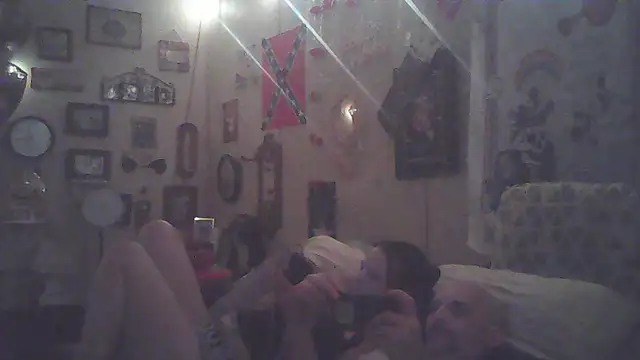 BonnienClyde5421 online show from 16, 3, 2026