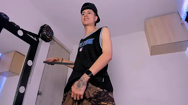 Snapshot of Mateo_Escobar chatting on 20, 9, 2025 Mateo Escobar online show from 20, 9, 2025