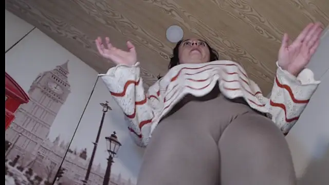 Milf Valeria online show from 10, 2, 2026