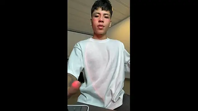 MaxiWildd online show from 10, 1, 2026