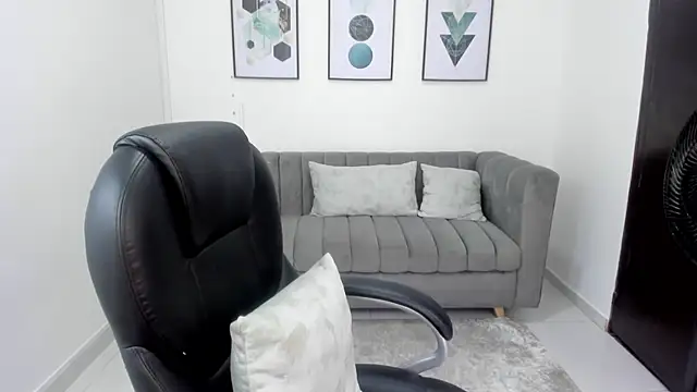 Snapshot of violettasweet__ chatting on 19, 9, 2025 violettasweet online show from 19, 9, 2025